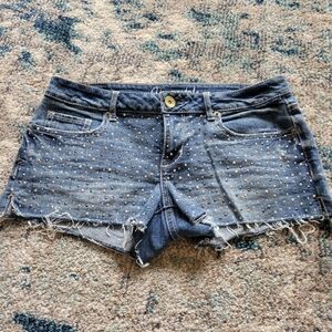 Aeropostale embellished denim jean shorts size 4